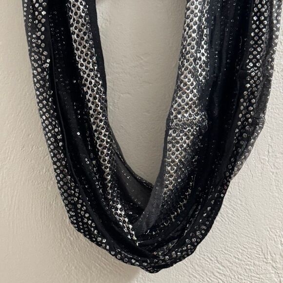 Silver Metallic Sequin Infinity Scarf - Picture 3 of 7